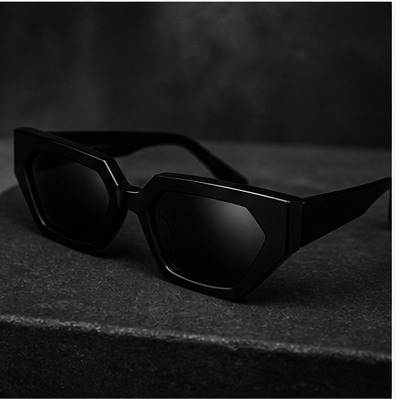 Eyewear Dark